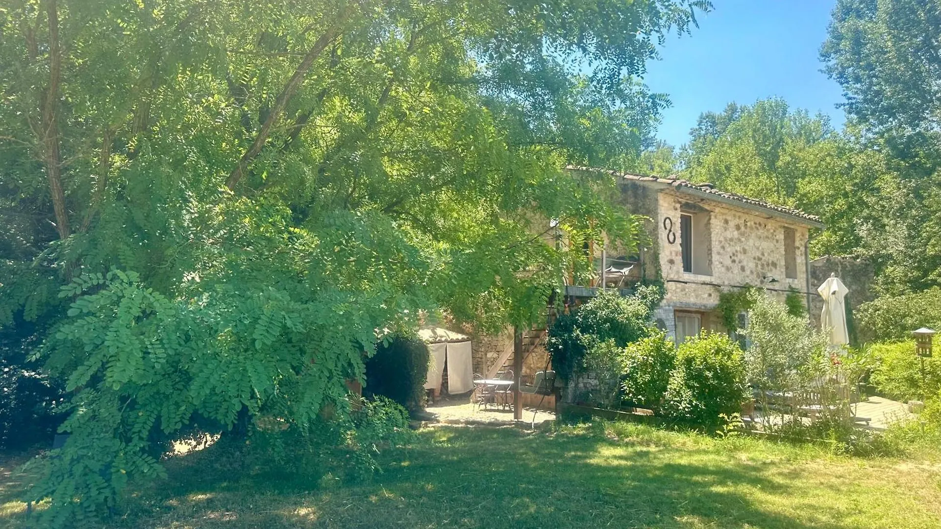 Hébergement de vacances Villa La Source à Rustrel France